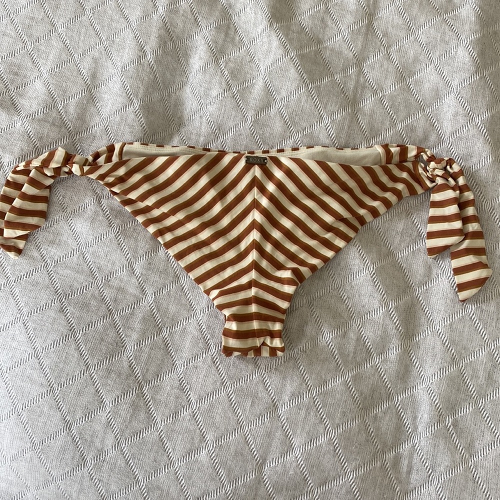 Roxy Cheeky/Skimpy Bikini Bottom - image 2